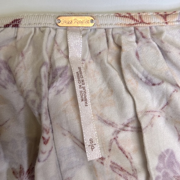 Free People Make It Easy Top In What’s Your Shade - Picture 5 of 6